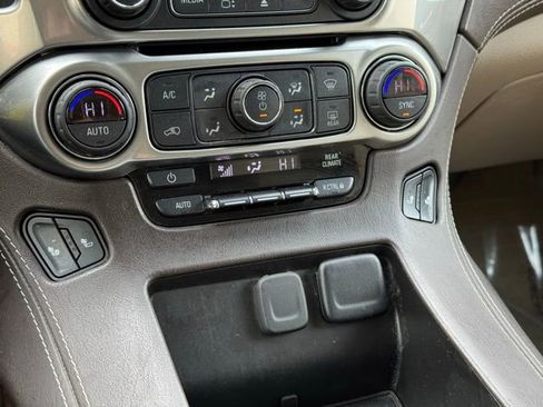 Used 2018 Chevrolet Suburban LT w/ Max Trailering Package image 16