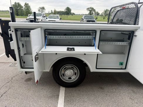 Used 2021 Ford F250 XL w/ Power Equipment Group image 14