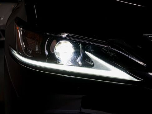 Used 2021 Lexus ES 250 w/ Premium Package image 77