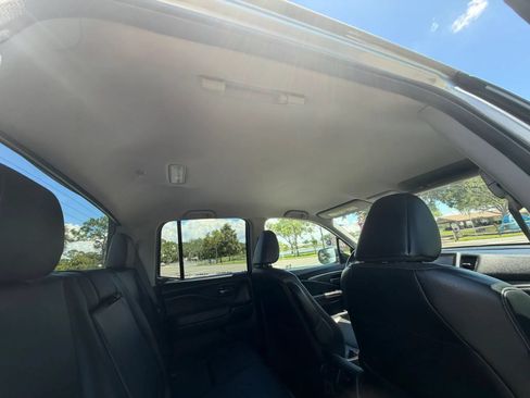 Used 2017 Honda Ridgeline RTL-T image 31