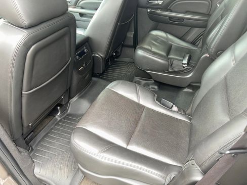 Used 2013 GMC Yukon Denali image 28