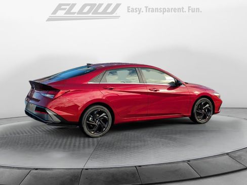 New 2026 Hyundai Elantra SEL Sport Premium FWD image 7