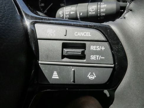 Used 2024 Honda CR-V EX-L image 19