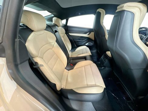 Used 2021 Porsche Taycan Turbo S image 23