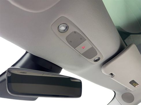 Used 2021 Tesla Model 3 Performance image 70