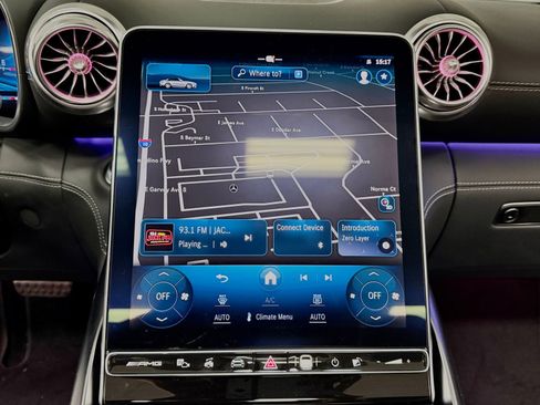 Used 2024 Mercedes-Benz SL 55 AMG 4MATIC image 29