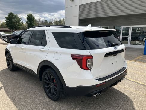 Used 2020 Ford Explorer ST w/ Premium Technology Package AWD/4WD image 8