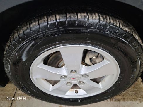 Used 2008 Pontiac Grand Prix image 10