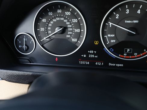 Used 2017 BMW 330i xDrive Sedan image 26