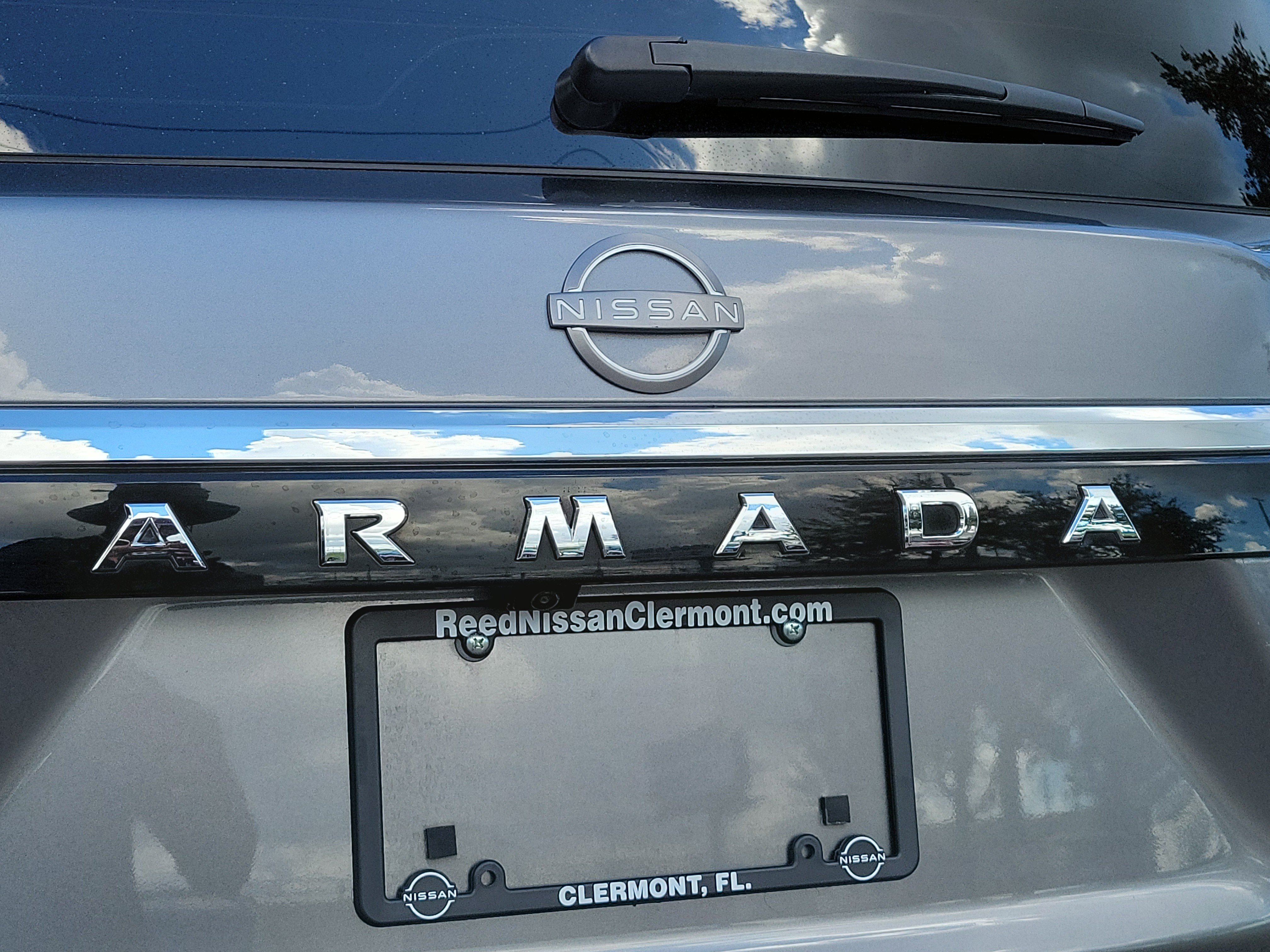Certified 2023 Nissan Armada SV w/ Cargo Package RWD image 11