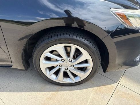 Used 2018 Acura ILX FWD image 9