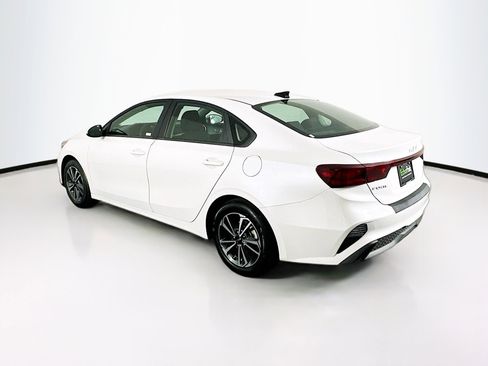 Used 2024 Kia Forte LXS image 5