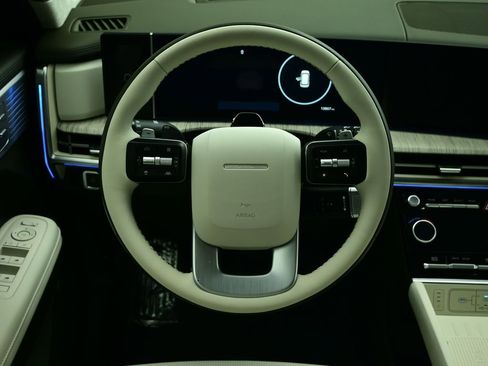 Used 2025 Hyundai Santa Fe Calligraphy image 34