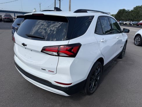 Used 2023 Chevrolet Equinox RS w/ RS Leather Package AWD/4WD image 3