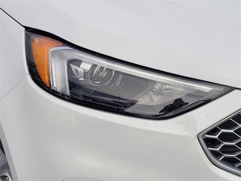 Used 2024 Ford Edge SEL image 13