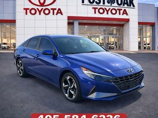 Used 2023 Hyundai Elantra Limited video 1