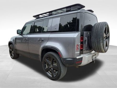 Used 2020 Land Rover Defender 110 HSE image 11