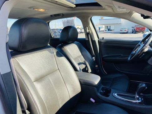 Used 2013 Chevrolet Impala LTZ image 17