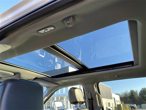 Used 2024 Ford F250 Lariat w/ Lariat Ultimate Package image 13