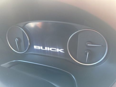 Used 2018 Buick Enclave Avenir w/ Avenir Technology Package image 22