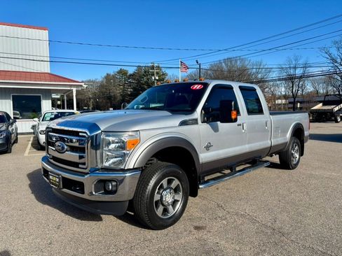 Used 2011 Ford F250 Lariat w/ Lariat Interior Pkg image 1