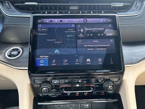 New 2025 Jeep Grand Cherokee Limited w/ Black Appearance Package image 49