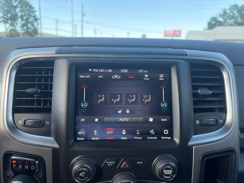 Used 2018 RAM 1500 Big Horn AWD/4WD image 26