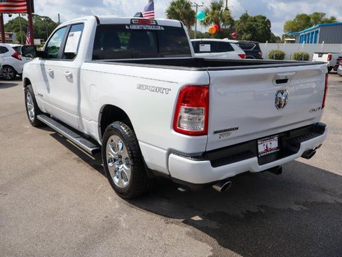 Used 2022 RAM 1500 Big Horn AWD/4WD image 3