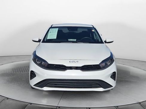 Used 2023 Kia Forte LXS FWD image 8