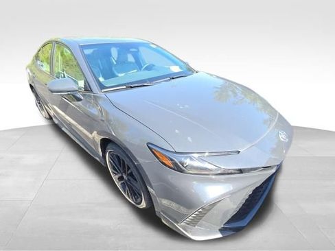 Used 2025 Toyota Camry SE w/ Multimedia Upgrade Package FWD image 10