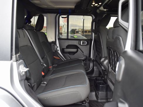 Used 2021 Jeep Wrangler Unlimited Rubicon 4xe image 22