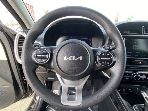Used 2024 Kia Soul LX w/ Option Group 015 image 23