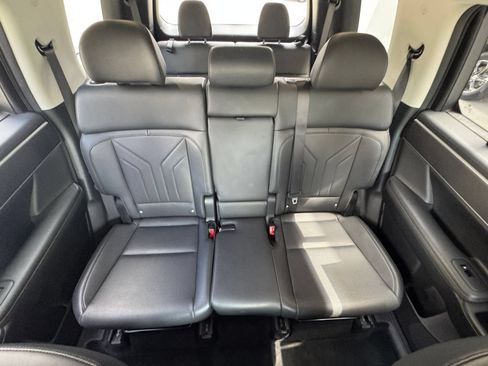 Used 2025 Hyundai Santa Fe SEL AWD/4WD image 41