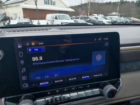 Used 2024 Chevrolet Colorado ZR2 w/ ZR2 Bison Edition image 10