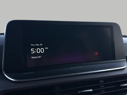 Used 2022 Kia Telluride SX w/ SX Prestige Package image 43