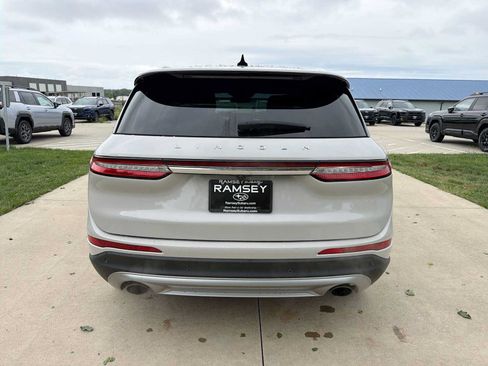 Used 2020 Lincoln Corsair AWD w/ Premium Package image 5