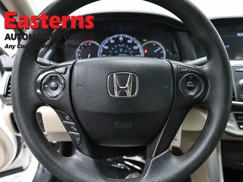 Used 2015 Honda Accord LX image 10