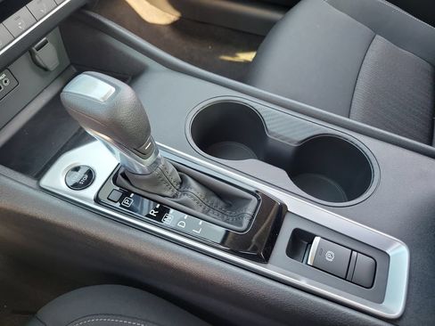 New 2026 Nissan Altima 2.5 SV AWD/4WD image 10