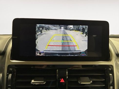 Used 2023 Lexus GX 460 Premium image 19