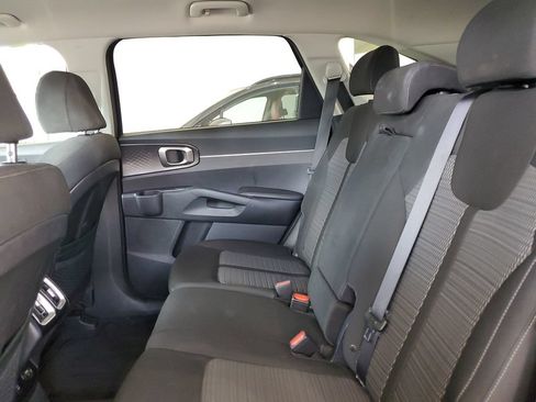 Certified 2023 Kia Sorento LX FWD image 16