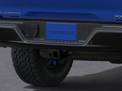 New 2026 Chevrolet Colorado ZR2 w/ Technology Package AWD/4WD image 14