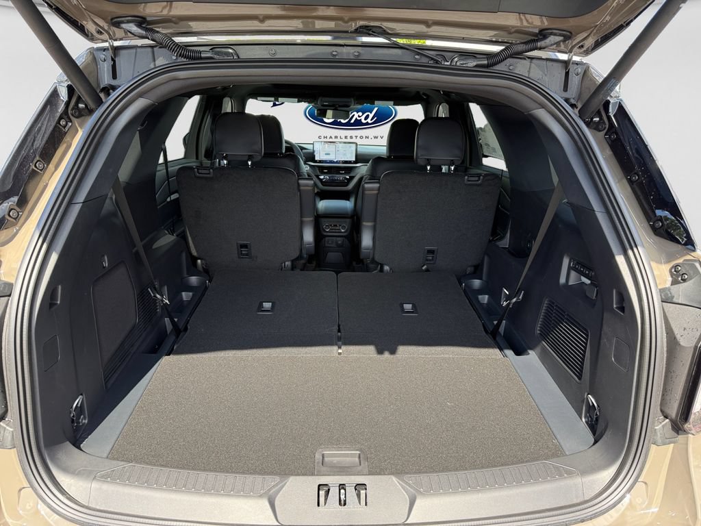 New 2026 Ford Explorer Tremor w/ Tremor Ultimate Package AWD/4WD image 31