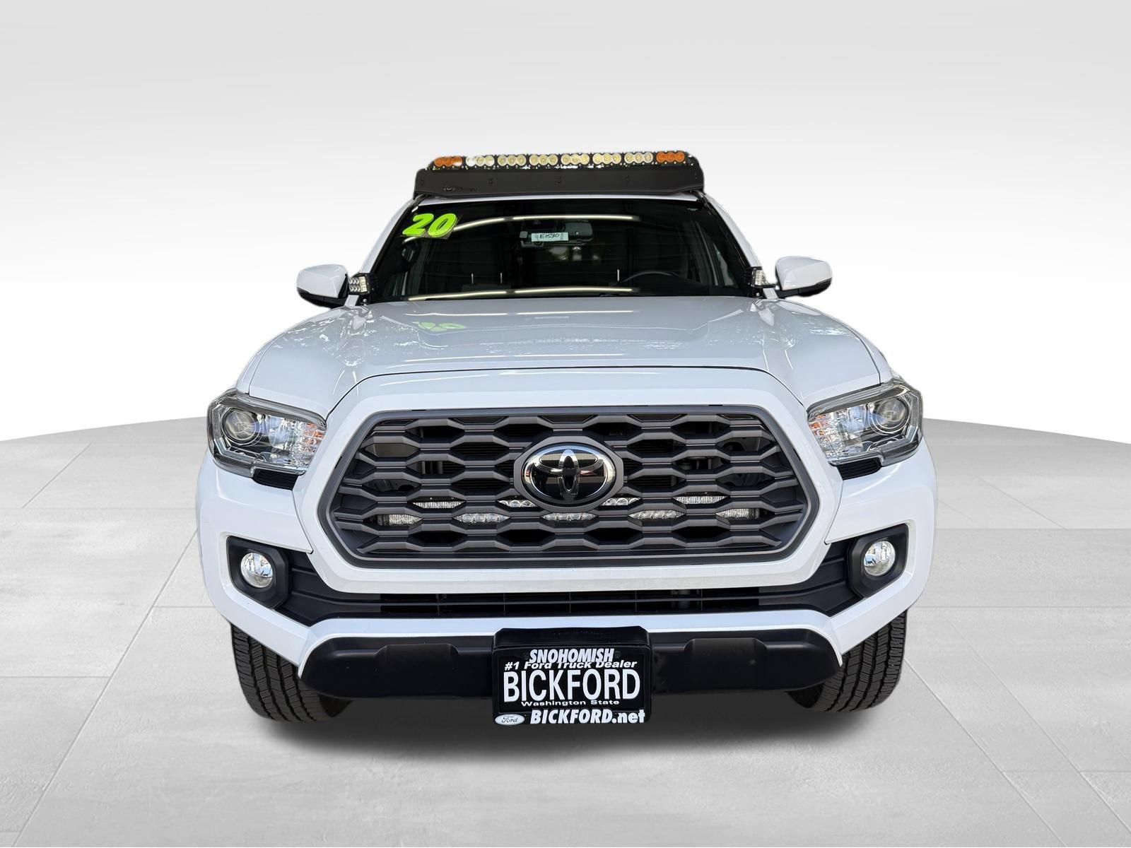 Used 2020 Toyota Tacoma TRD Off-Road AWD/4WD image 2