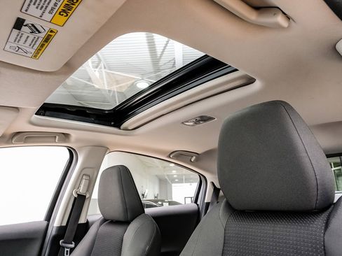 Used 2022 Honda HR-V EX image 5