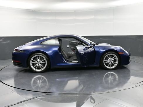 Certified 2024 Porsche 911 Carrera image 33