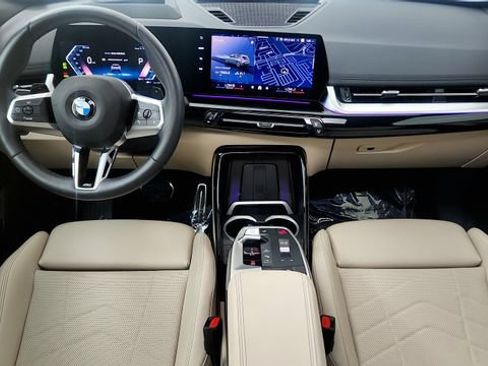 Used 2025 BMW X1 xDrive28i w/ Premium Package AWD/4WD image 49