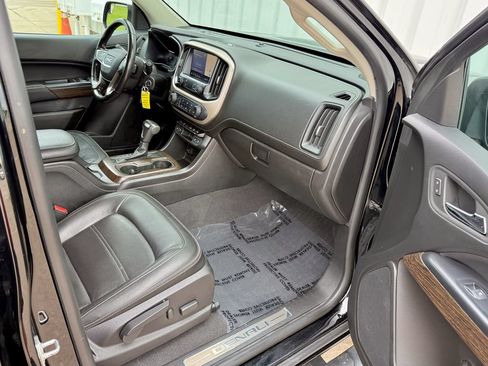 Used 2020 GMC Canyon Denali AWD/4WD image 18