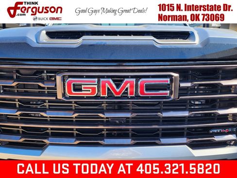 New 2026 GMC Sierra 2500 AT4X AWD/4WD image 9