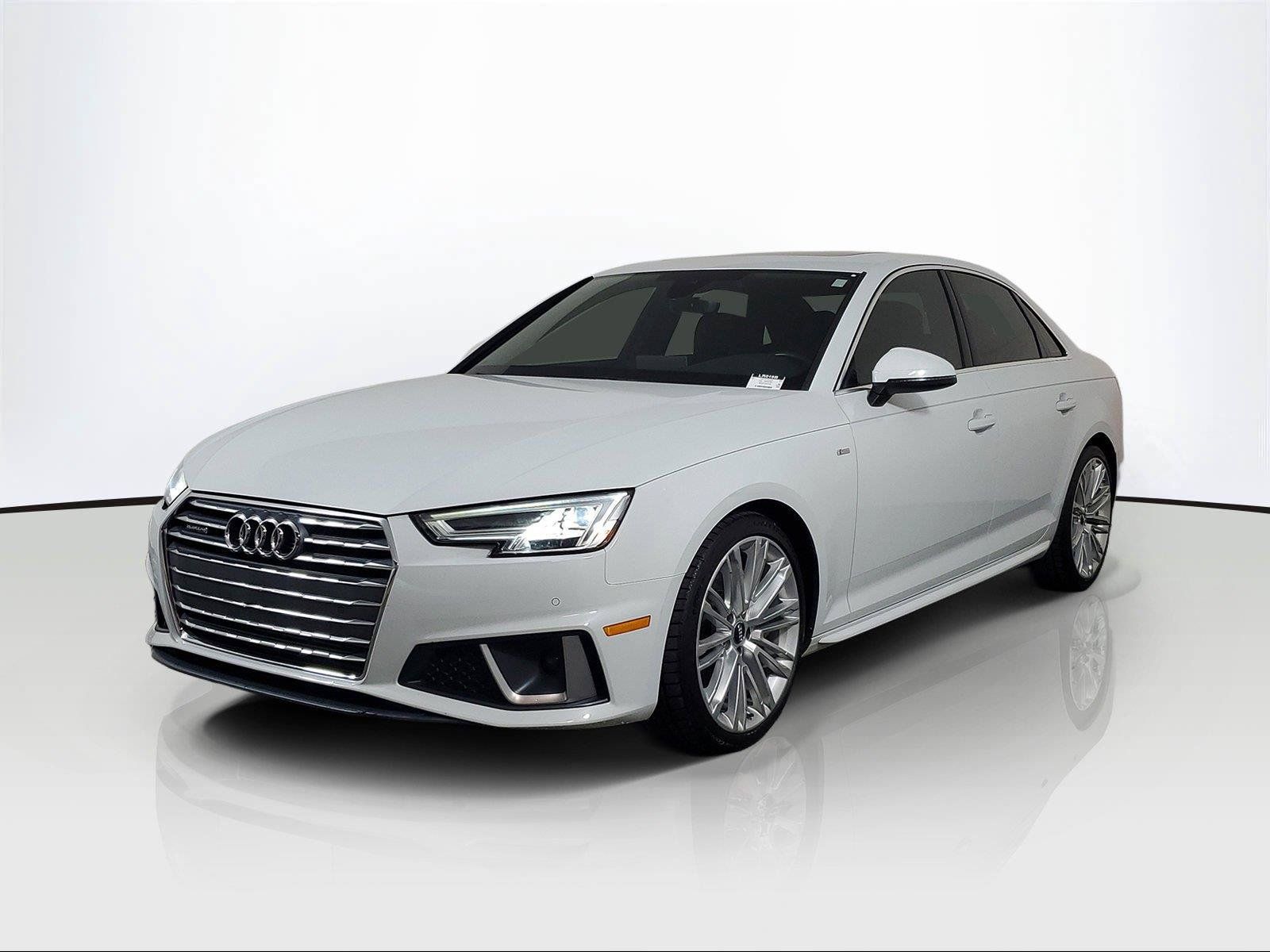 Used 2019 Audi A4 2.0T Premium Plus w/ Premium Plus Package AWD/4WD image 3