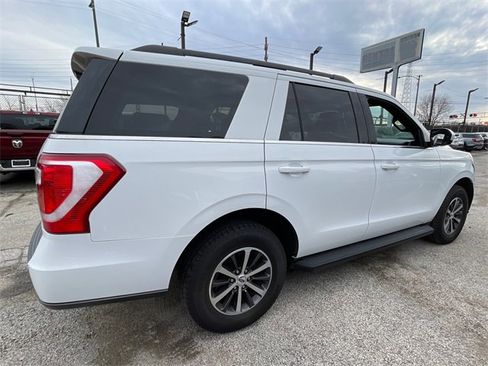 Used 2021 Ford Expedition XLT image 27